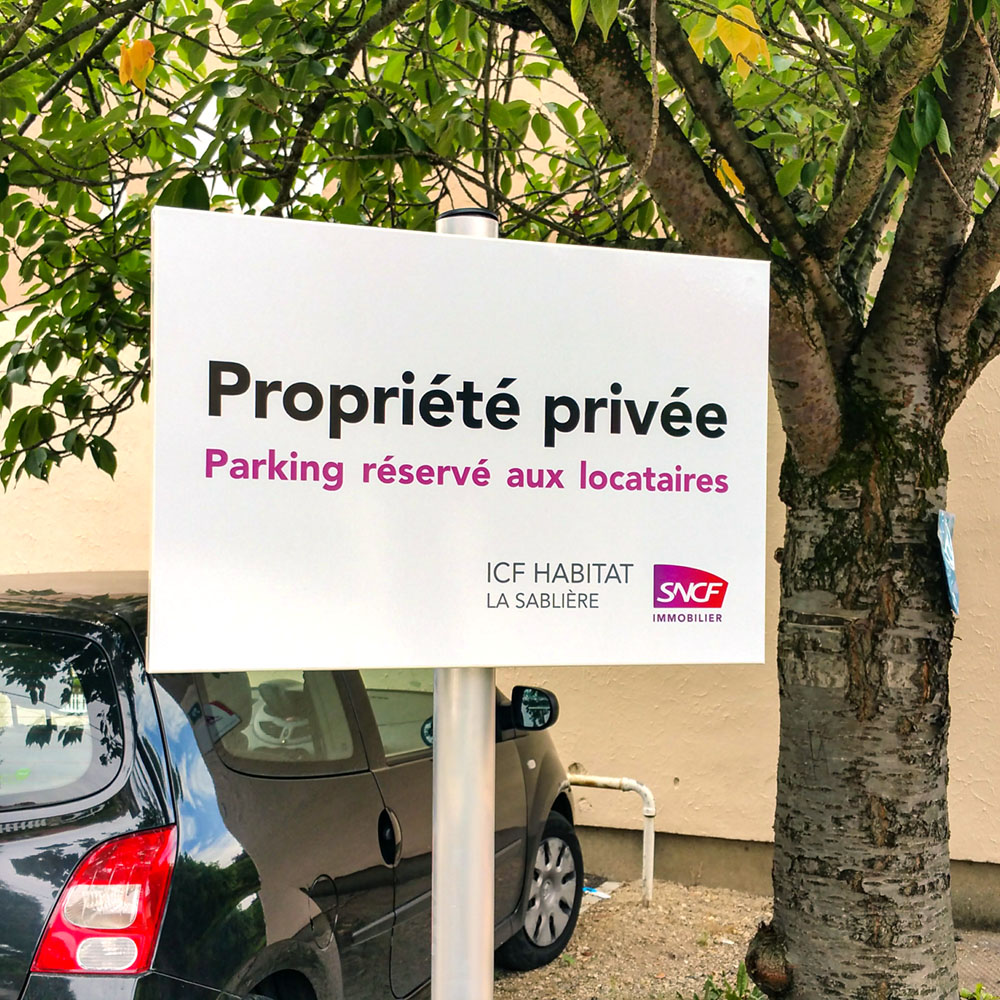 Parking réservé aux locataires à Viry Chatillon